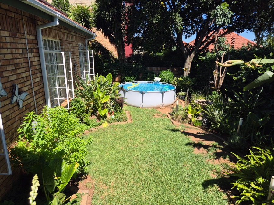 3 Bedroom Property for Sale in Pentagon Park Free State